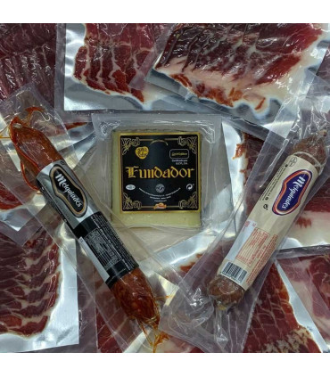 chorizo, salchichon, queso y jamon