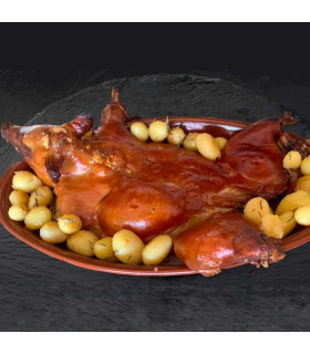 Cochinillo ibérico confitado entero