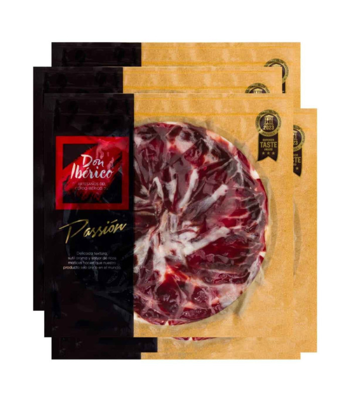 50% CâmpJamón De Cebo rasă Ibérica. Feliat în felii