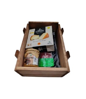 Lote Ibérico Gourmet con Torta del Casar y Crema de Castañas. 2