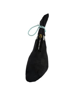 Schinken mit schwarzem Etikett. Iberischer Benito 2